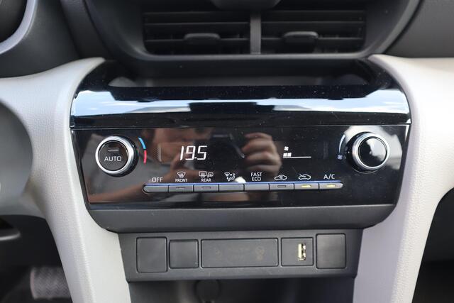 Toyota YARIS Cross 1.5 HYBRID ACTIVE AUTOMAAT APPLE CARPLAY|CAMERA|DEALERONDERHOUDEN