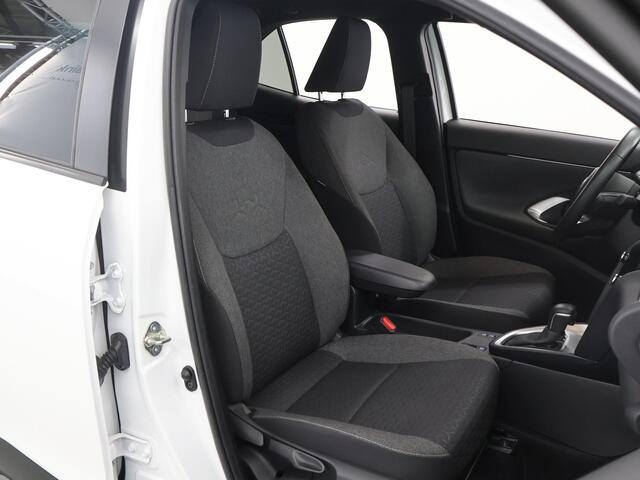 Toyota YARIS Cross 1.5 Hybrid First Edition | LED | Navigatie | Camera | Apple CarPlay/Android Auto | DAB | Climate Control | Adaptieve Cruise Control |