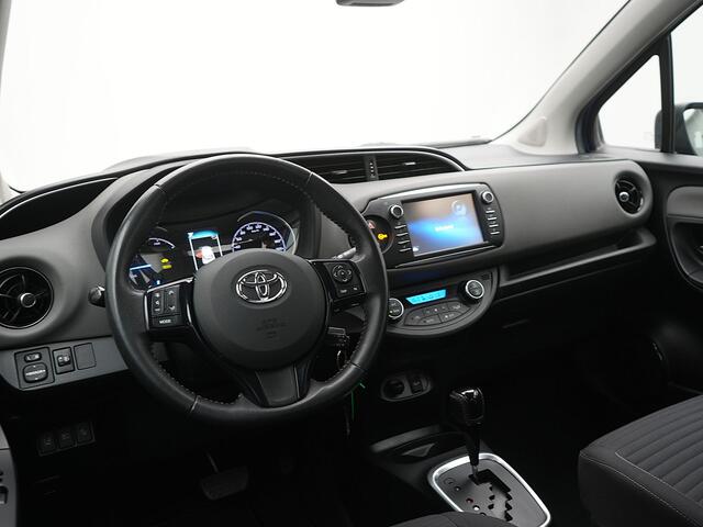 Toyota YARIS 1.5 Hybrid Aspiration | Trekhaak | Parkeercamera |