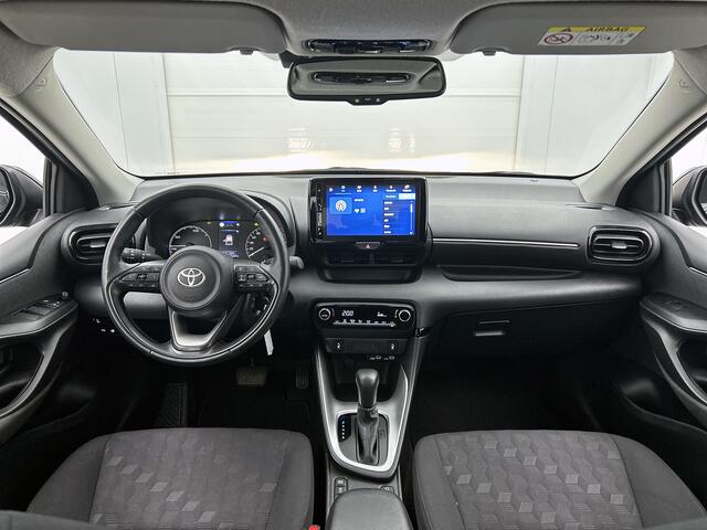 Toyota YARIS 1.5 Hybrid 115 Active+ | BTW Voertuig | Parkeersensoren V+A | Stoelverwarming | Apple CarPlay/Android Auto | Camera | Adaptive Cruise Control Onderweg-Naar-Dealer