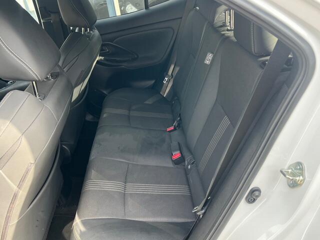 Toyota YARIS 1.5 HYBRID ADVENTURE