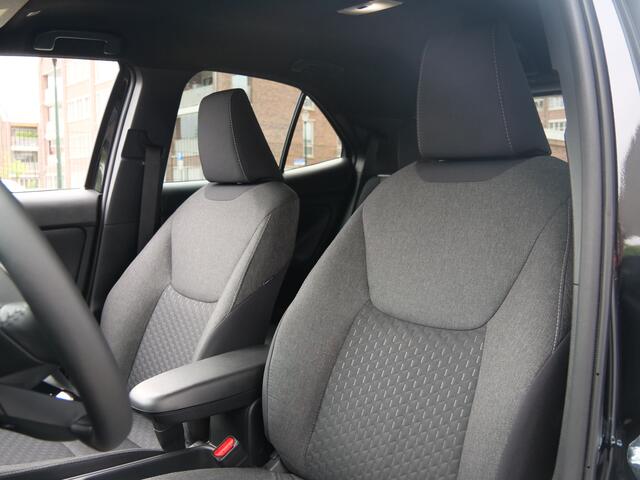 Toyota YARIS Cross 1.5 Hybrid 115 Dynamic Automaat DAB / Apple Carplay / Camera / 17 inch / Stoelverwarming