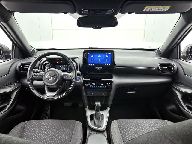 Toyota YARIS Cross 1.5 Hybrid Dynamic AWD | BTW Voertuig | Apple CarPlay/Android Auto | Cruise control Adaptive | Spiegels elektrisch inklapbaar | Onderweg-naar-dealer
