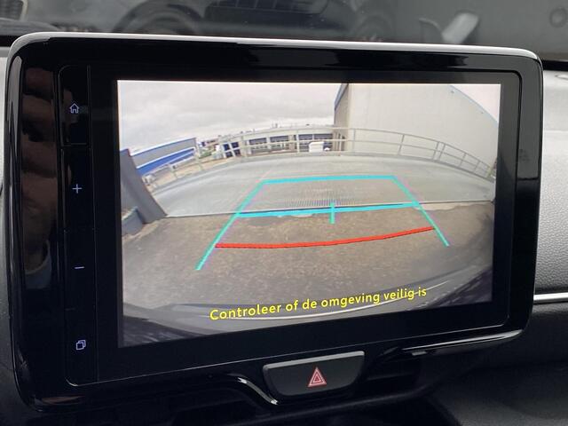 Toyota YARIS Cross 1.5 Hybrid Explore edition Stoelverwarming, navigatie Apple CarPlay/Android Auto, achteruitrij camera, parkeersensoren v&a, keyless, alarm