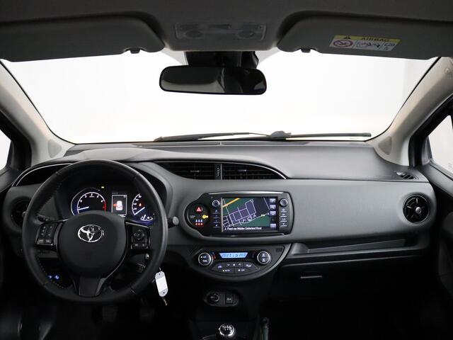 Toyota YARIS 1.5 VVT-i Active | Achteruitrijcamera | Navigatie | Cruise Control!