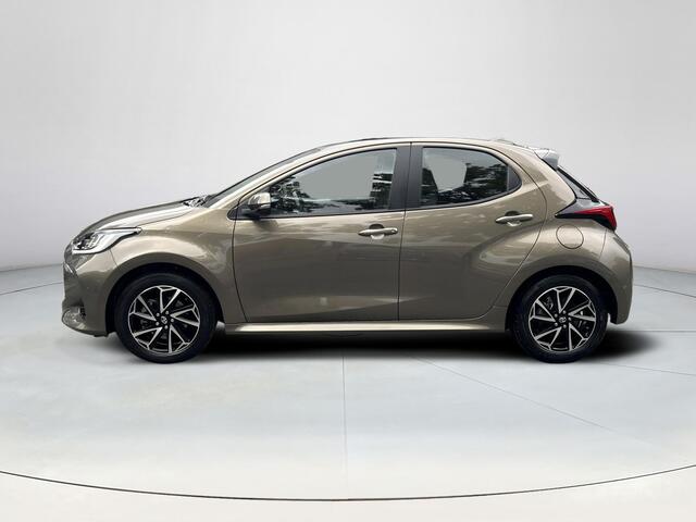 Toyota YARIS 1.5 Hybrid 115 First Edition