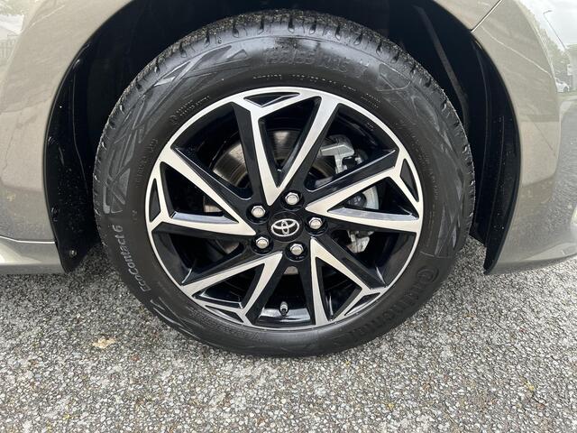 Toyota YARIS 1.5 Hybrid 115 First Edition