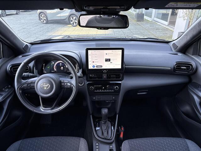 Toyota YARIS Cross 1.5 Hybrid 115 Dynamic **TWEEDE PINKSTERDAG GEOPEND/ DODEHOEK DETECTIE/ STUURVERWARMING/ KEYLESS**