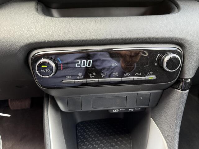 Toyota YARIS 1.5 Hybrid 115 Comfort