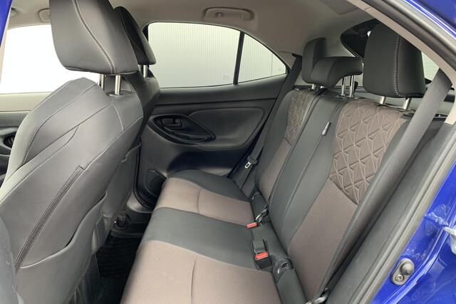 Toyota YARIS Cross 1.5 Hybrid Executive Trekhaak | Stoel- en Stuurverwarming | 360 Camera