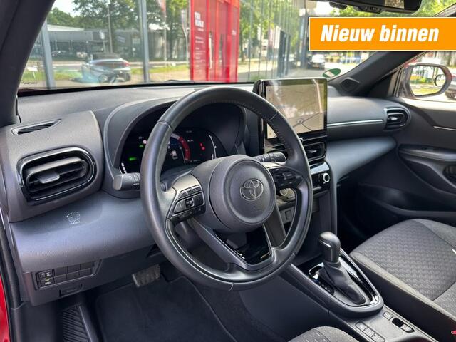Toyota YARIS 1.5 Hybrid 115 First / fabrieksgarantie