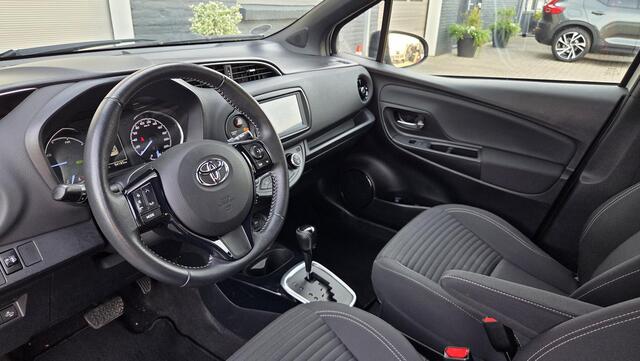 Toyota YARIS 1.5 Hybrid Style Bi-Tone | AUTOMAAT | Android/CarPlay | TOYOTA DEALER ONDERHOUDEN
