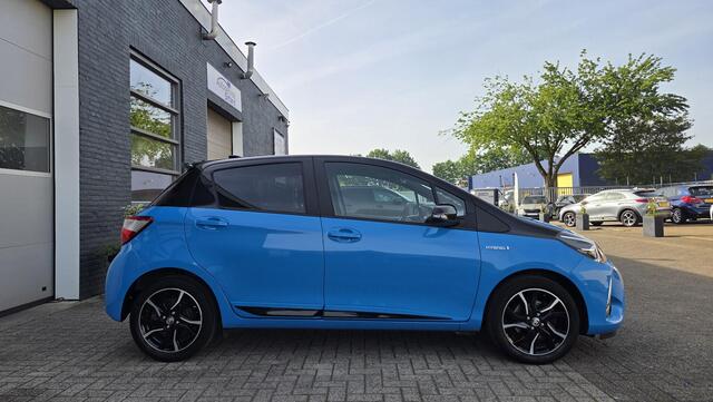 Toyota YARIS 1.5 Hybrid Splash | AUTOMAAT | PANORAMADAK | DEALER ONDERHOUDEN