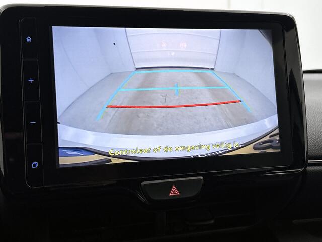 Toyota YARIS 1.5 Hybrid GR Sport | Stoelverwarming | Draadloos Apple Carplay -/ Android Auto |