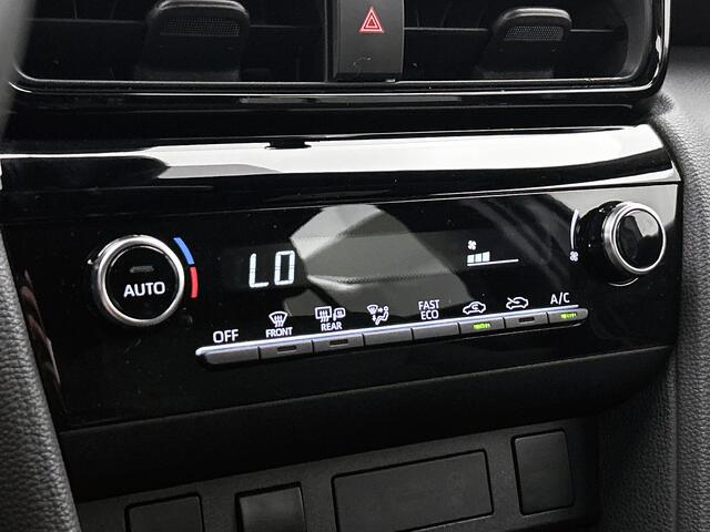 Toyota YARIS Cross 1.5 Hybrid 115 First Edition | BTW Voertuig | Dealeronderhouden | NL auto |
