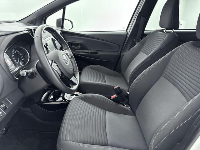 Toyota YARIS 1.5 Hybrid 100Pk Bi-Tone | Airco | Achteruitrijcamera | Armsteun | Climate Control | LED Dagrijverlichting