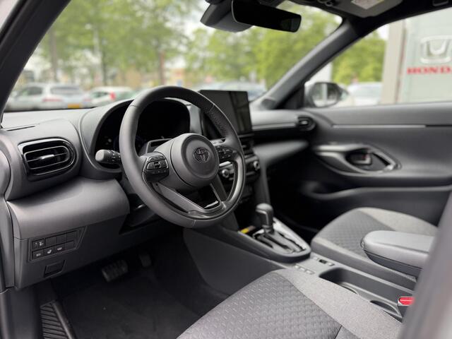 Toyota YARIS Cross 1.5 Hybrid 130 Style Edition 2026 Parkeersensoren, Dodehoekdetectie, Navigatie