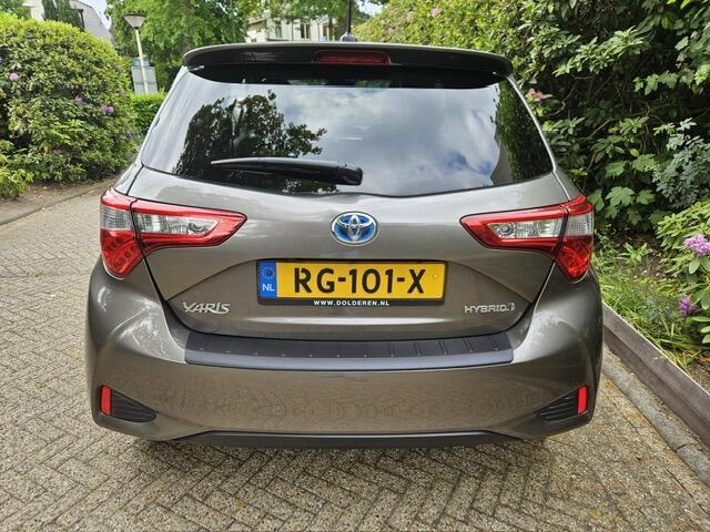 Toyota YARIS 1.5 Hybrid Premium PANO
