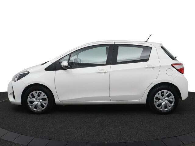 Toyota YARIS 1.5 VVT-i Active | Automaat | Climate control | Cruise control | Parkeercamera |