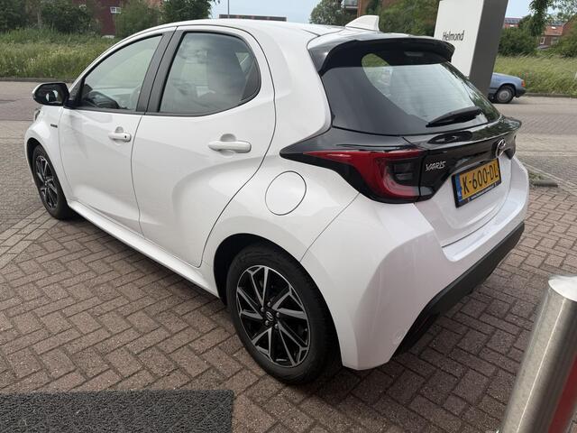 Toyota YARIS 1.5 Hybrid Dynamic