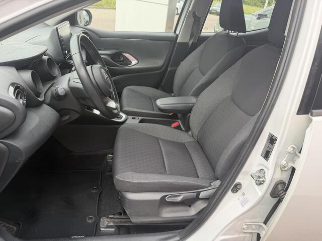 Toyota YARIS 1.5 Hybrid Dynamic