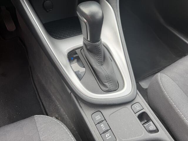 Toyota YARIS 1.5 Hybrid Dynamic