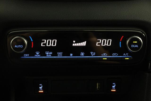 Toyota YARIS 1.5 Hybrid Executive | Trekhaak | Navigatie | Stoelbverwarming |
