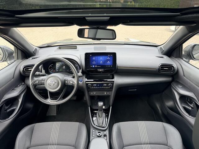 Toyota YARIS Cross 1.5 Hybrid AWD Adventure *Trekhaak*Panoramadak*
