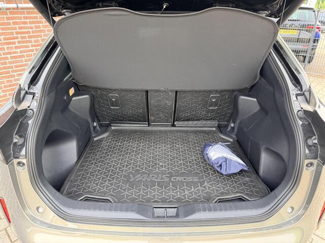 Toyota YARIS Cross 1.5 Hybrid AWD Adventure *Trekhaak*Panoramadak*
