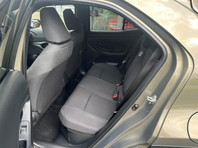 Toyota YARIS 1.5 HYBRID DYNAMIC CAMERA CARPLAY STOELVERWARMING