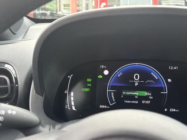 Toyota YARIS Cross 1.5 Hybrid Dynamic | CarPlay | | Stoel- en Stuurverwarming