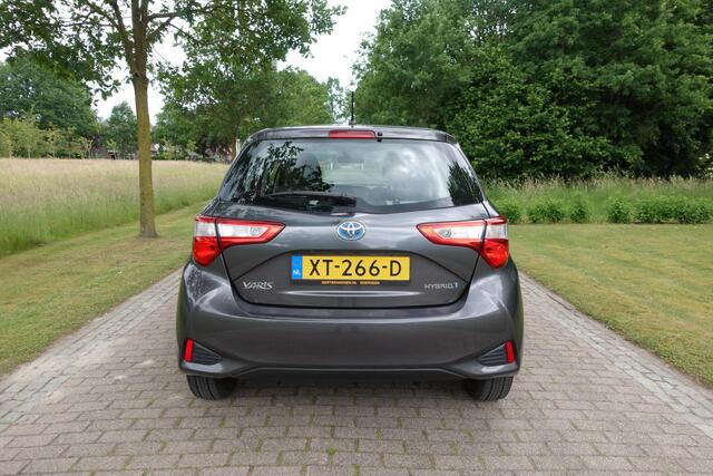 Toyota YARIS 1.5 Hybrid Aspiration | 1ste eigenaar | Camera | Cruise Control | Climate control |