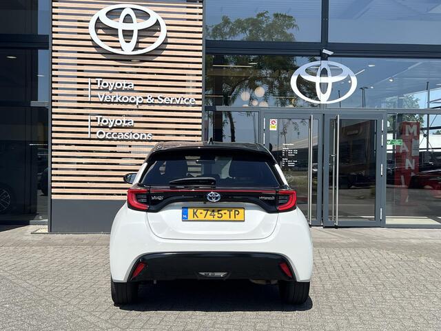 Toyota YARIS 1.5 Hybrid Business Plus