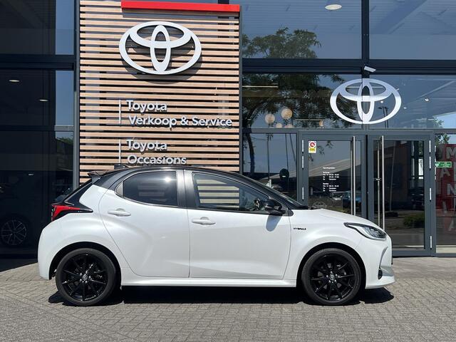 Toyota YARIS 1.5 Hybrid Business Plus