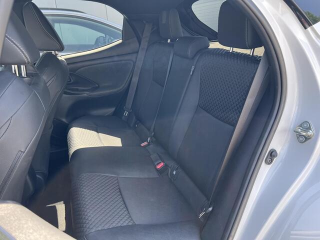 Toyota YARIS 1.5 Hybrid Business Plus