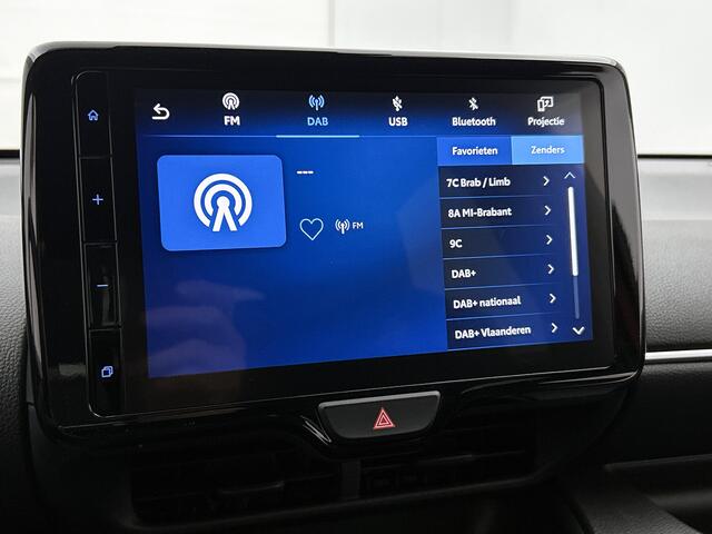Toyota YARIS 1.5 Hybrid Executive Limited + Stoel en stuurverwarming |