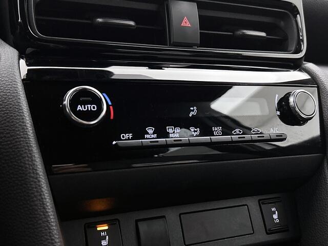 Toyota YARIS Cross 1.5 Hybrid 130 Dynamic | Stoel en stuurverwarming | PDC rondom |