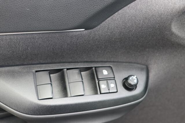 Toyota YARIS Cross 1.5 Hybrid 115 Active NAVI-APP/CAMERA/CLIMA/ADAPT.CRUISE