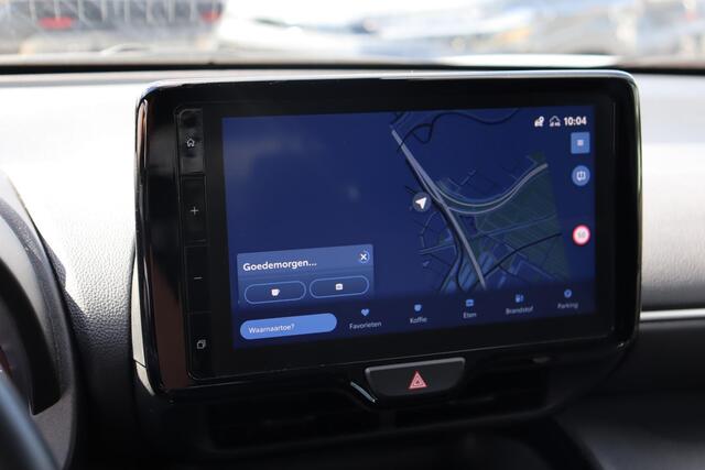 Toyota YARIS Cross 1.5 Hybrid Dynamic Limited, Trekhaak, LM Velgen, Apple Carplay / Android Auto, Stoelverwarming.