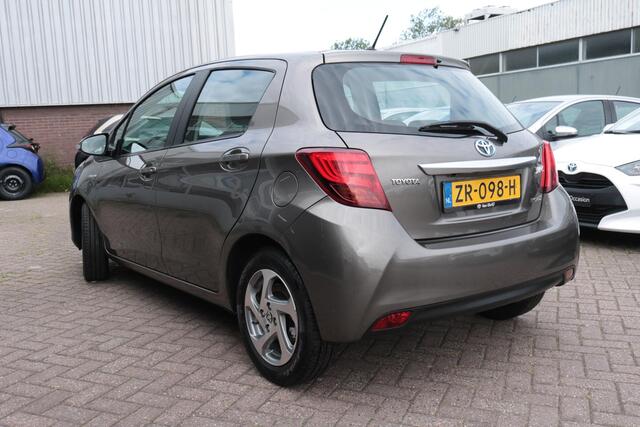 Toyota YARIS 1.5 Hybrid Trend ,Lichtmetalen velgen, climate controle, Achteruitrijcamera, Dealer onderhouden!
