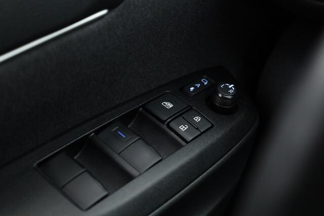 Toyota YARIS Cross 1.5 Hybrid Dynamic | Stoel- Stuurverw. | Dodehoekdet. | Camera | Adapt. Cruise | Keyless | 17'' | All Seasons
