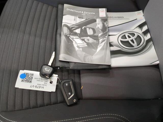 Toyota YARIS 1.5 Hybrid Active Camera Cruise Climate Control