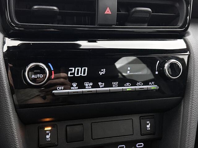 Toyota YARIS Cross 1.5 Hybrid Dynamic | Parkeersensoren V+A | Stuur-Stoel-Voorruitverwarming Onderweg-naar-dealer