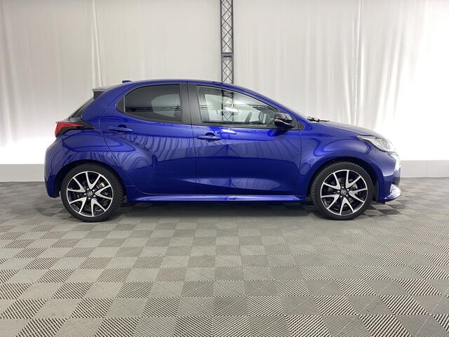 Toyota YARIS 1.5 Hybrid Executive | Apple carplay | Navi | Adapt. cruise | Dodehoek detectie | Rijstrooksensor | LED |