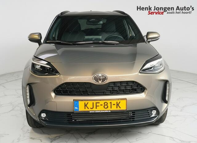 Toyota YARIS Cross 1.5 Hybrid 115 First Edition Rijklaar + Fabrieksgarantie Henk Jongen Auto's in Helmond, al 50 jaar service zoals 't hoort!