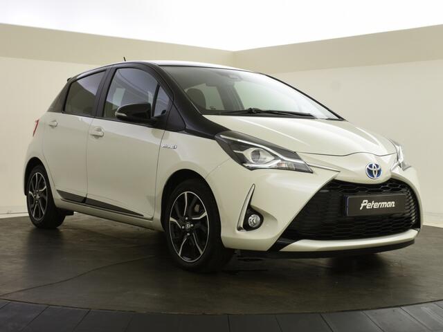 Toyota YARIS 1.5 Hybrid Bi-Tone | Navigatie | Keyless | Stoelverwarming