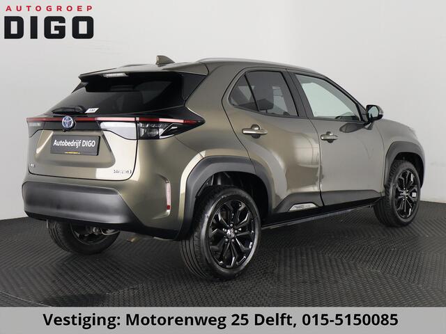 Toyota YARIS Cross 1.5 HYBRID DYNAMIC BLACKLINE GARANTIE 11-2032 . NAVIGATIE . ADAPTIEVE CRUISE CONTROL . SAFETY LOCK