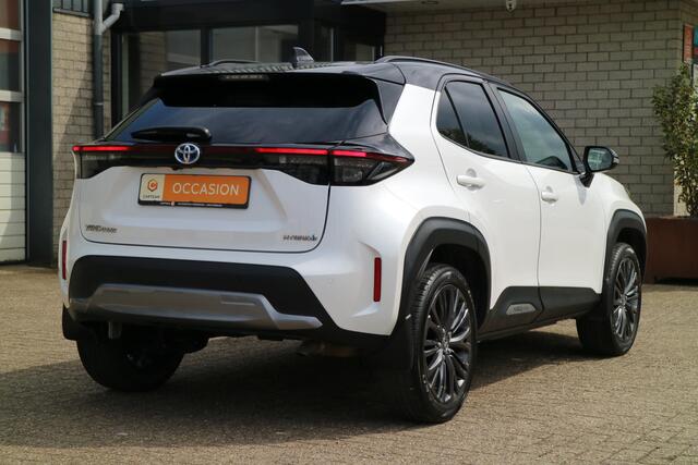 Toyota YARIS Cross 1.5 Hybrid Adventure | Camera | Trekhaak | Carplay |