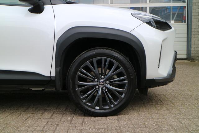 Toyota YARIS Cross 1.5 Hybrid Adventure | Camera | Trekhaak | Carplay |