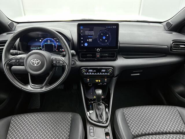 Toyota YARIS Hybrid 130 Executive | Parkeersensoren | Verwarmd Stuurwiel |